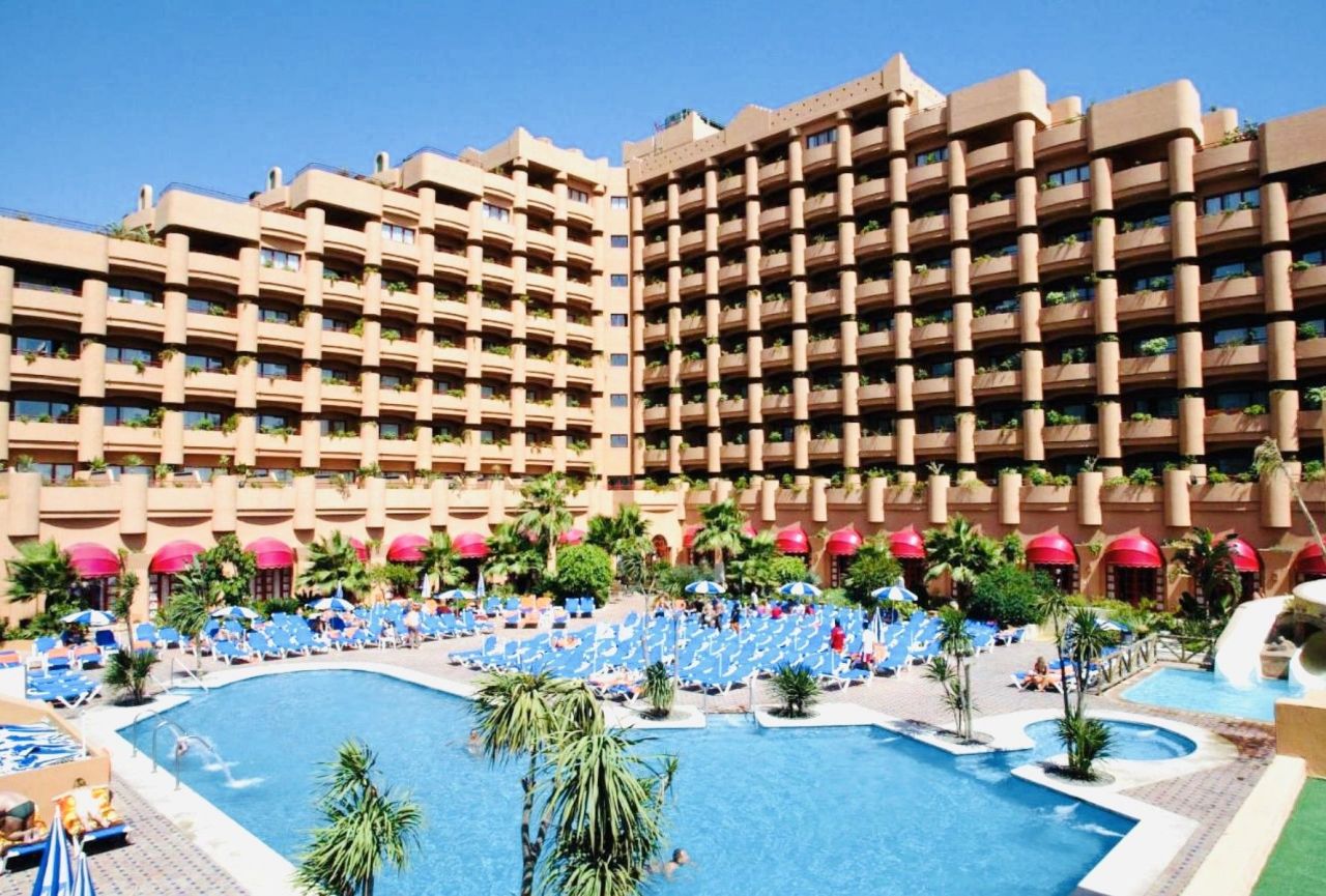 Отель, гостиница в Малаге, Испания, 16 970 м2 - фото 1