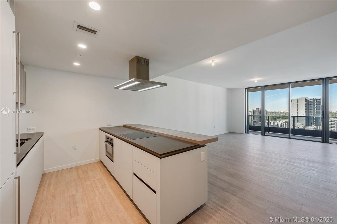 Квартира в Майами, США, 85 м² - фото 2