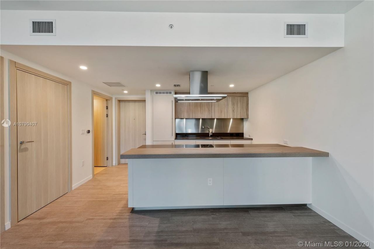 Квартира в Майами, США, 85 м² - фото 10