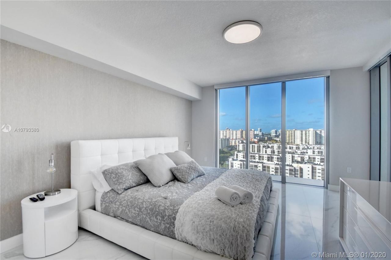 Квартира в Майами, США, 230 м² - фото 11