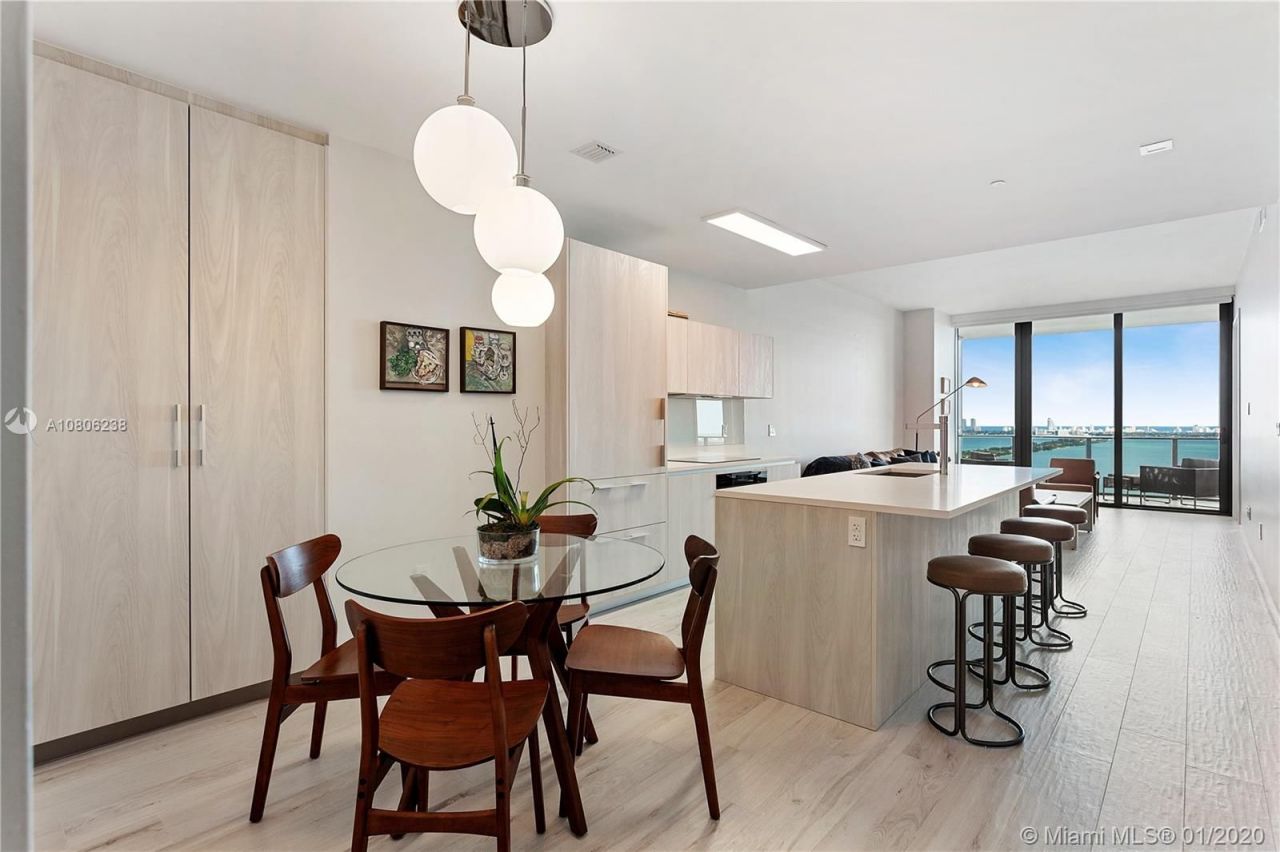 Квартира в Майами, США, 120 м² - фото 2