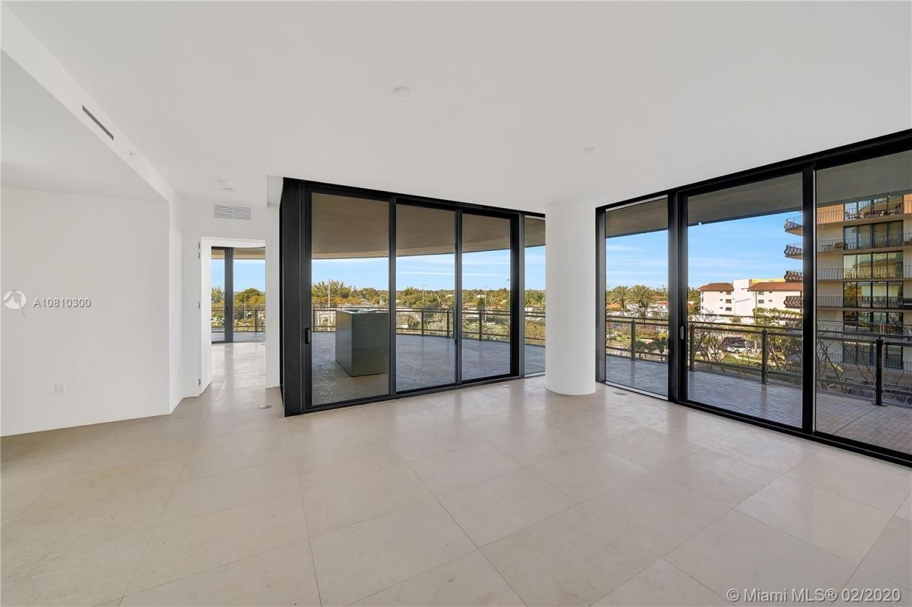 Квартира в Майами, США, 150 м² - фото 7