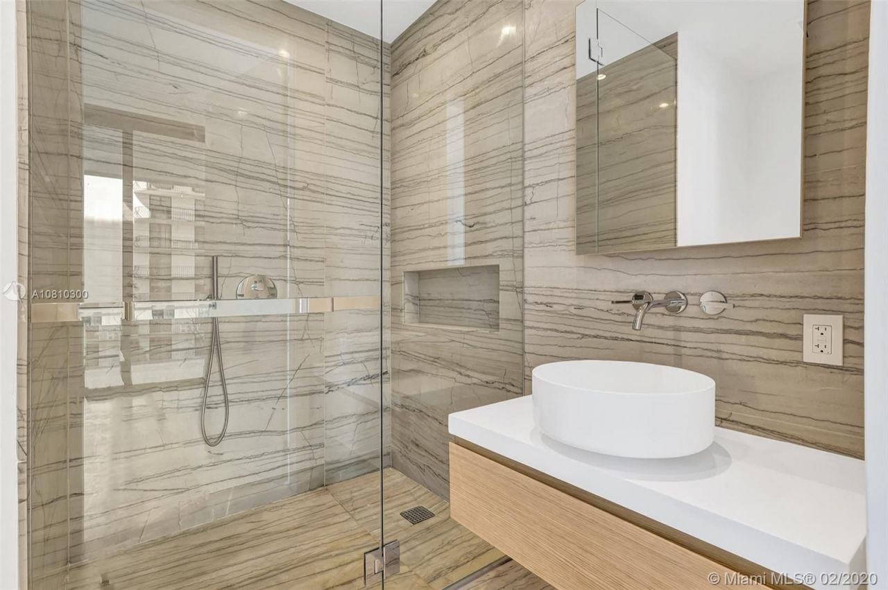 Квартира в Майами, США, 150 м² - фото 11