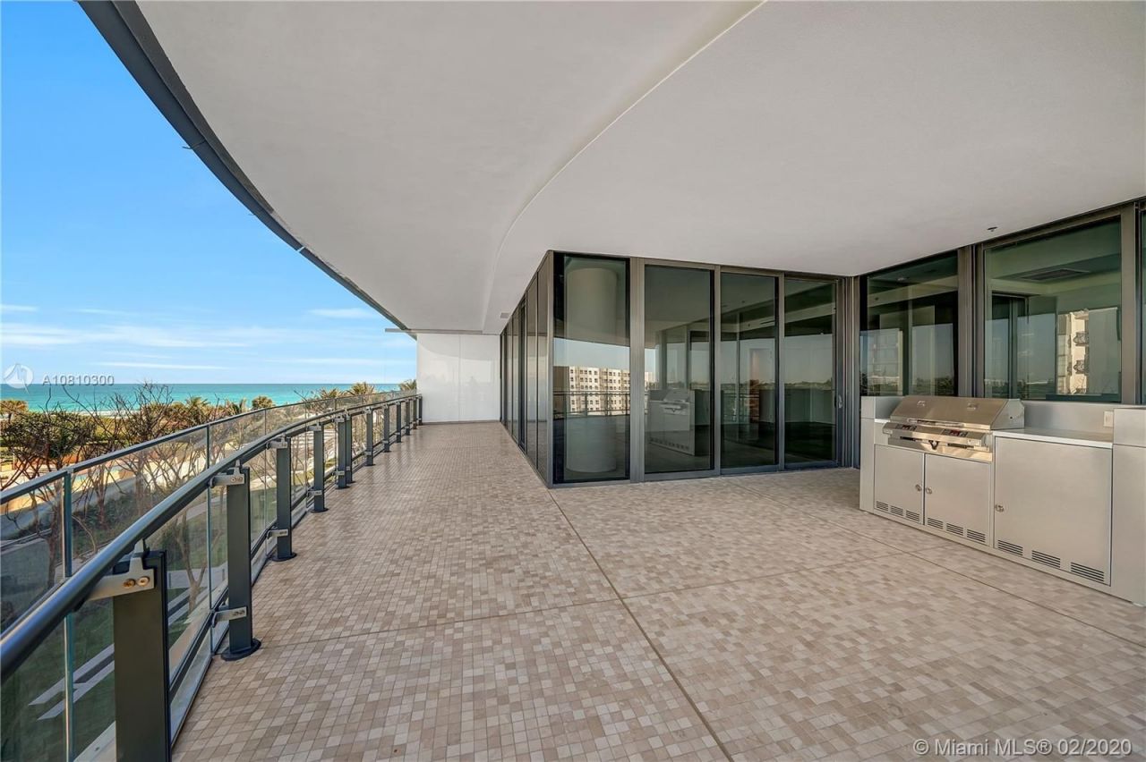 Квартира в Майами, США, 150 м² - фото 16