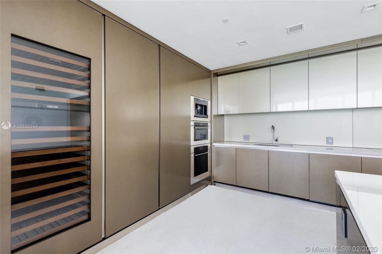 Квартира в Майами, США, 330 м² - фото 7