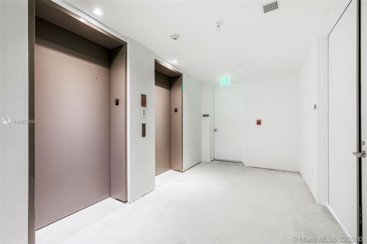 Квартира в Майами, США, 330 м² - фото 14