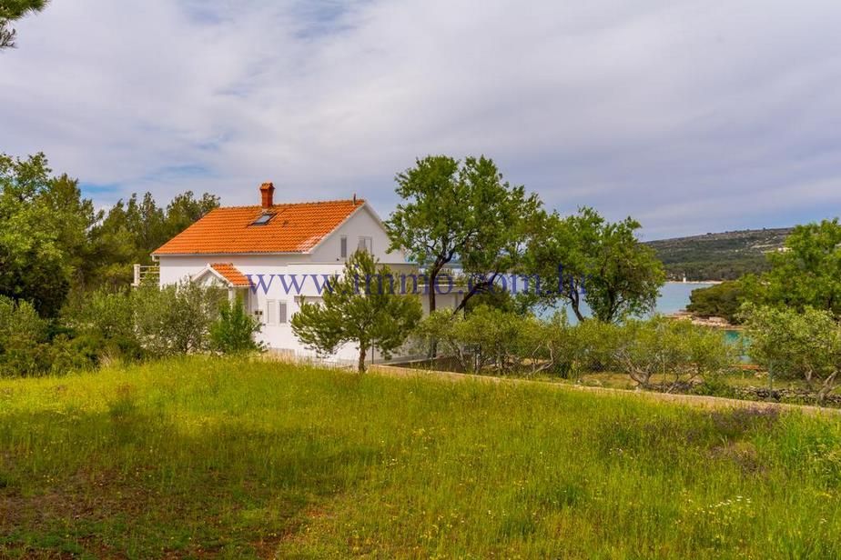 Дом на острове Браче, Хорватия, 180 м2 - фото 1