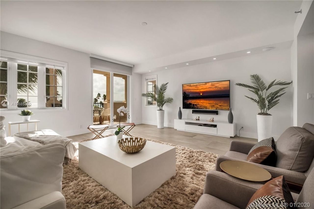 Квартира в Майами, США, 170 м² - фото 10