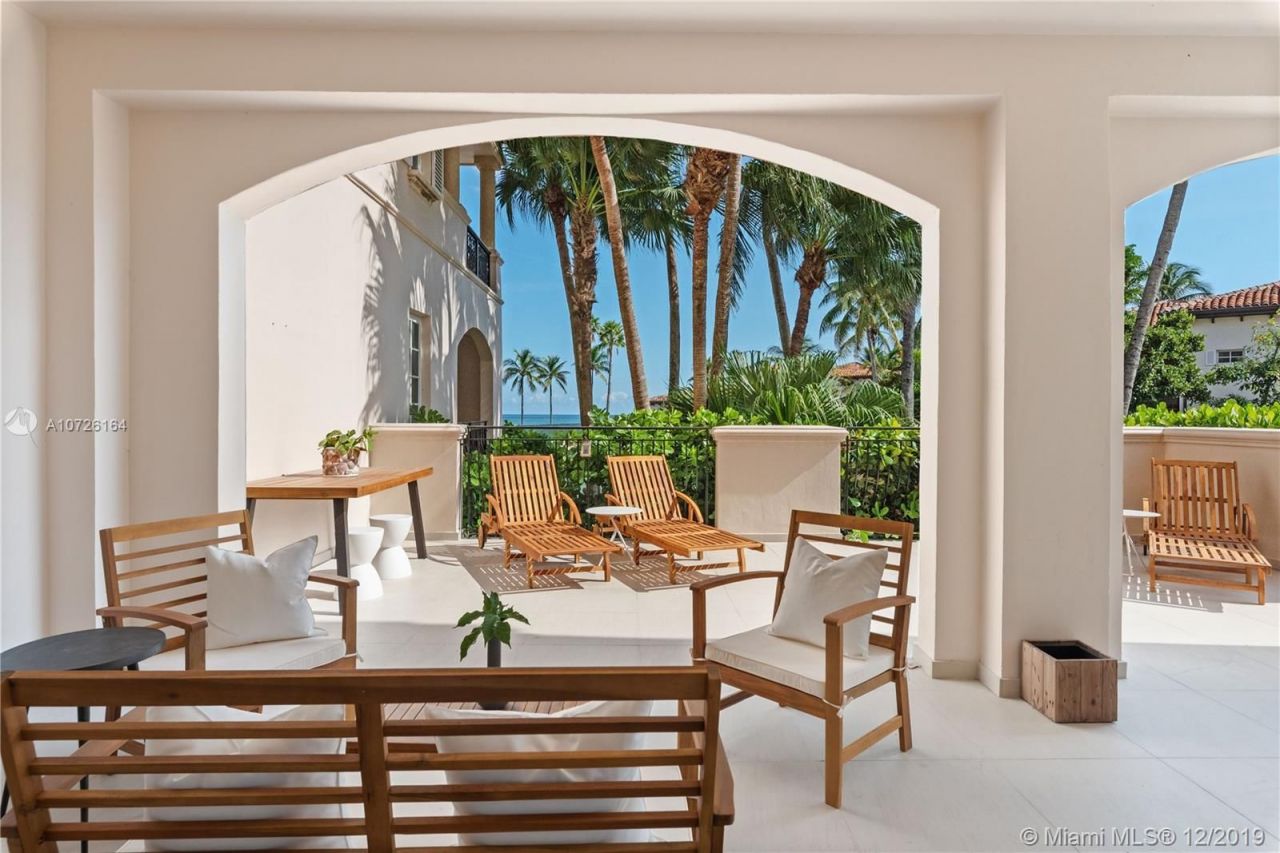 Квартира в Майами, США, 185 м² - фото 2