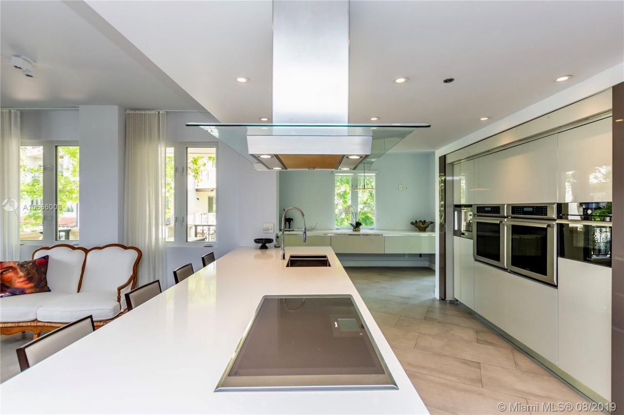 Квартира в Майами, США, 260 м² - фото 8