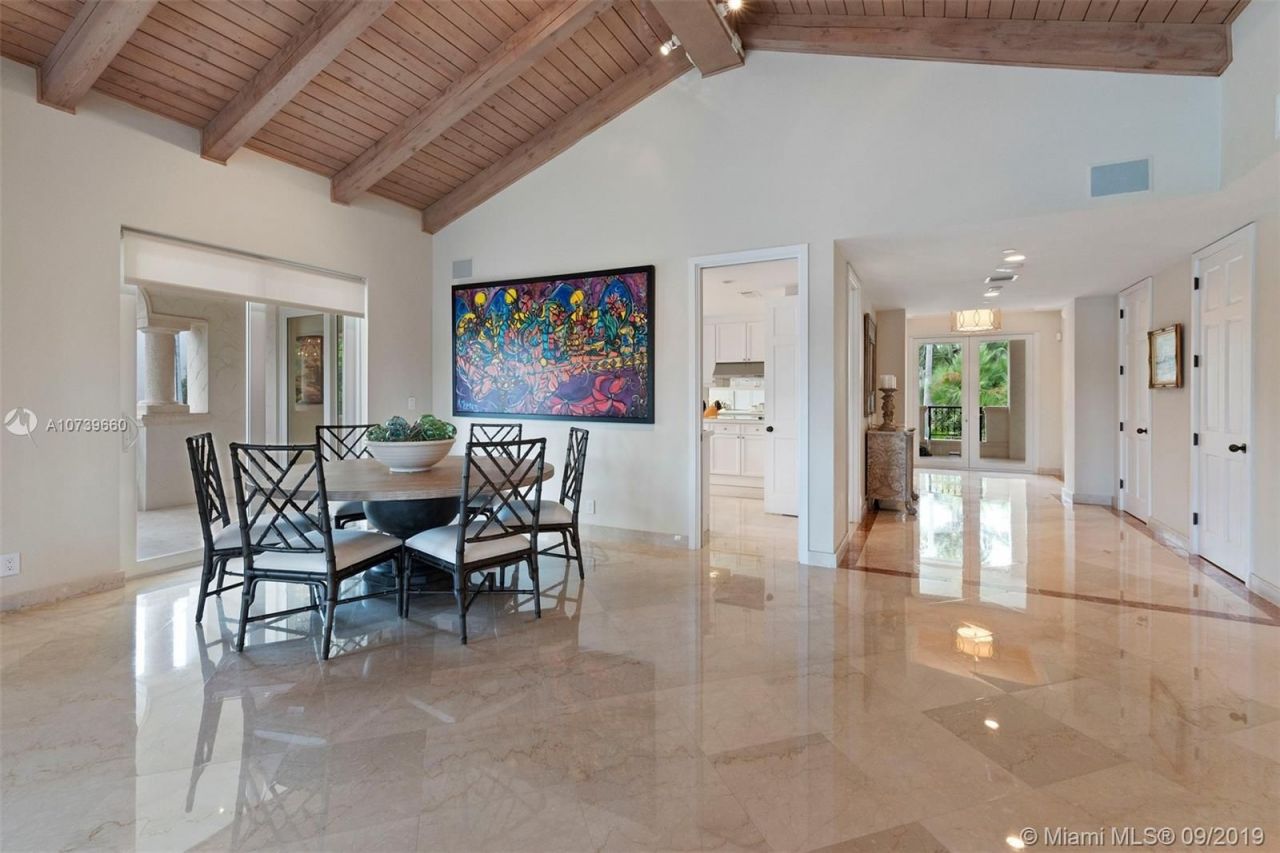 Квартира в Майами, США, 260 м² - фото 4