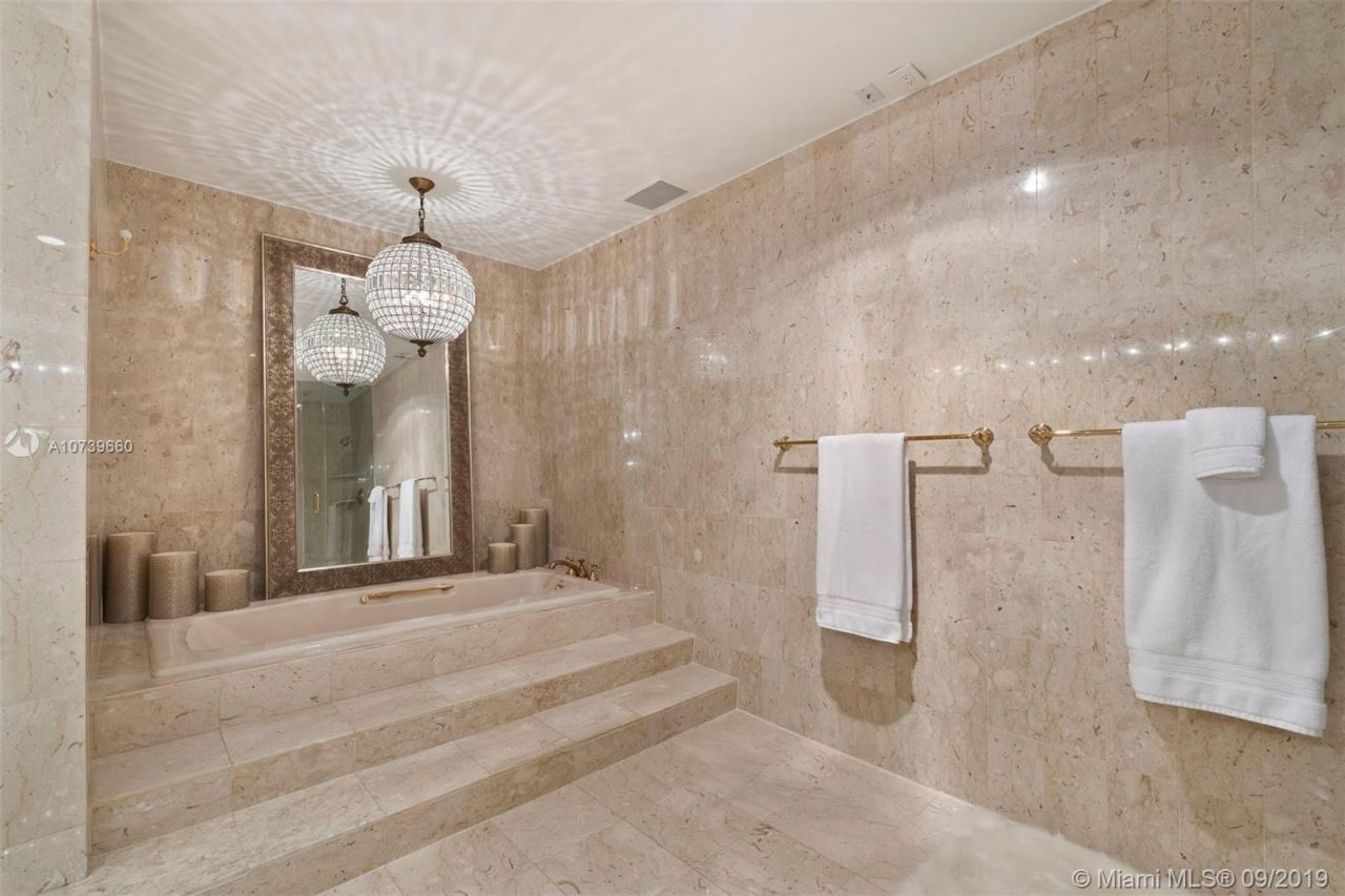 Квартира в Майами, США, 260 м² - фото 10