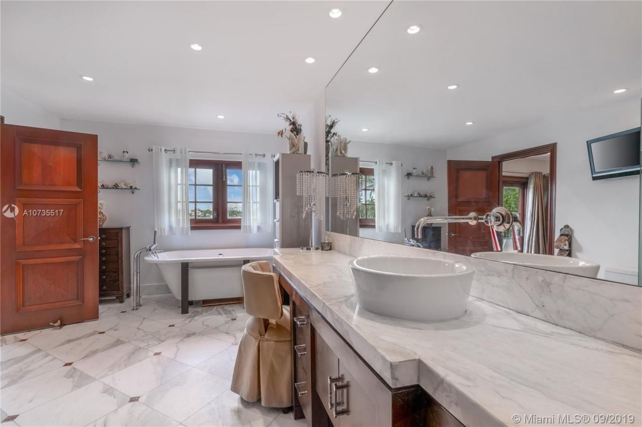 Вилла в Майами, США, 650 м² - фото 6