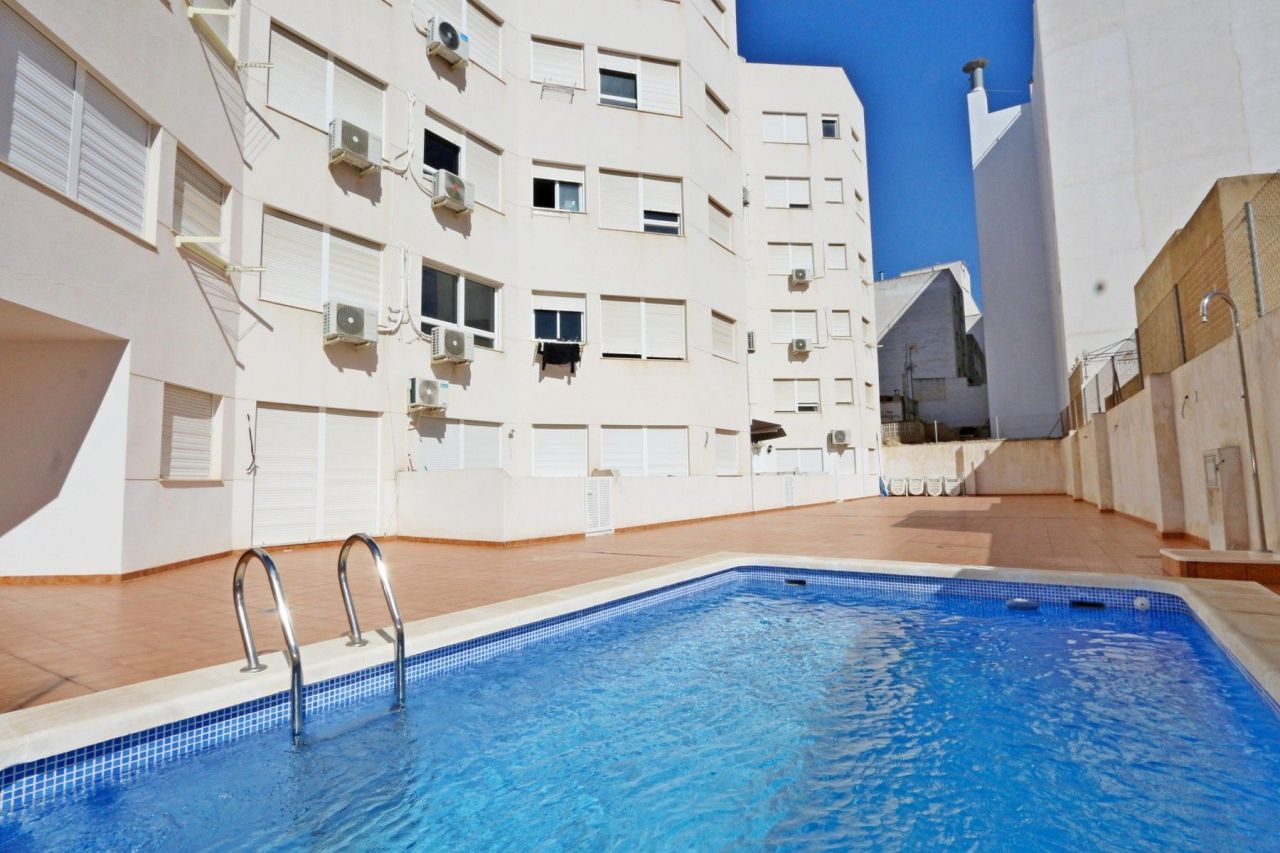 Апартаменты в Торревьехе, Испания, 30 м2 - фото 1