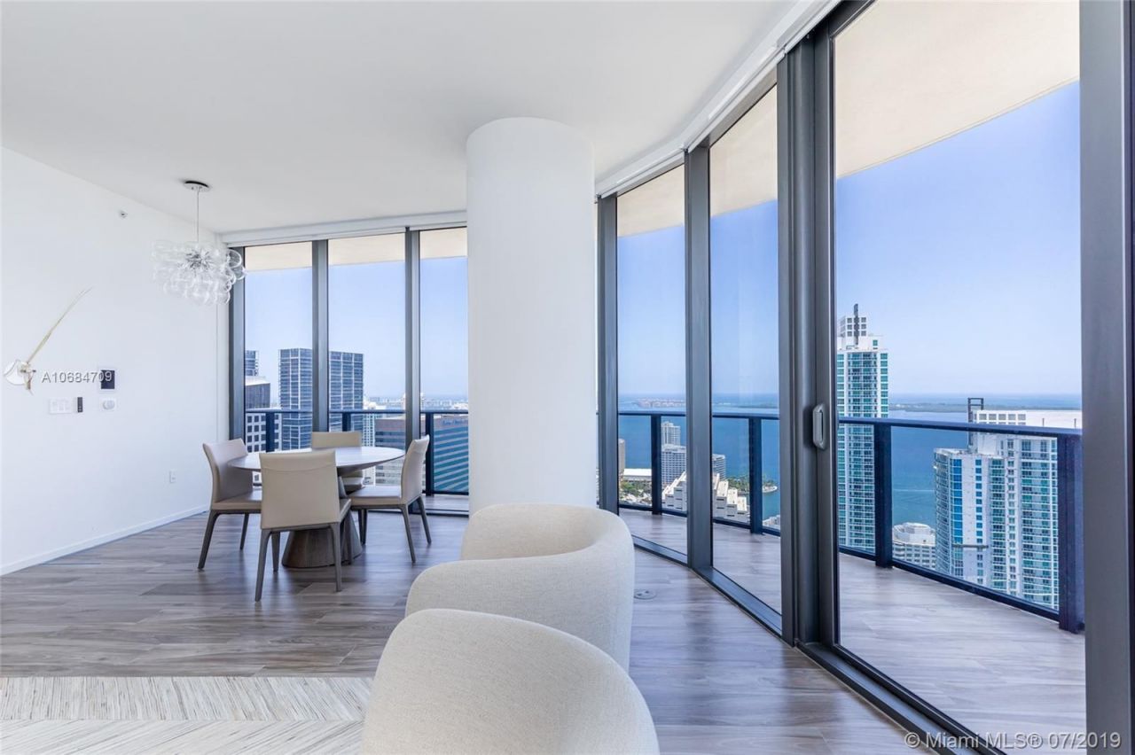 Квартира в Майами, США, 140 м² - фото 2