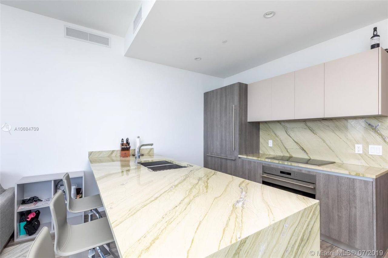 Квартира в Майами, США, 140 м² - фото 6