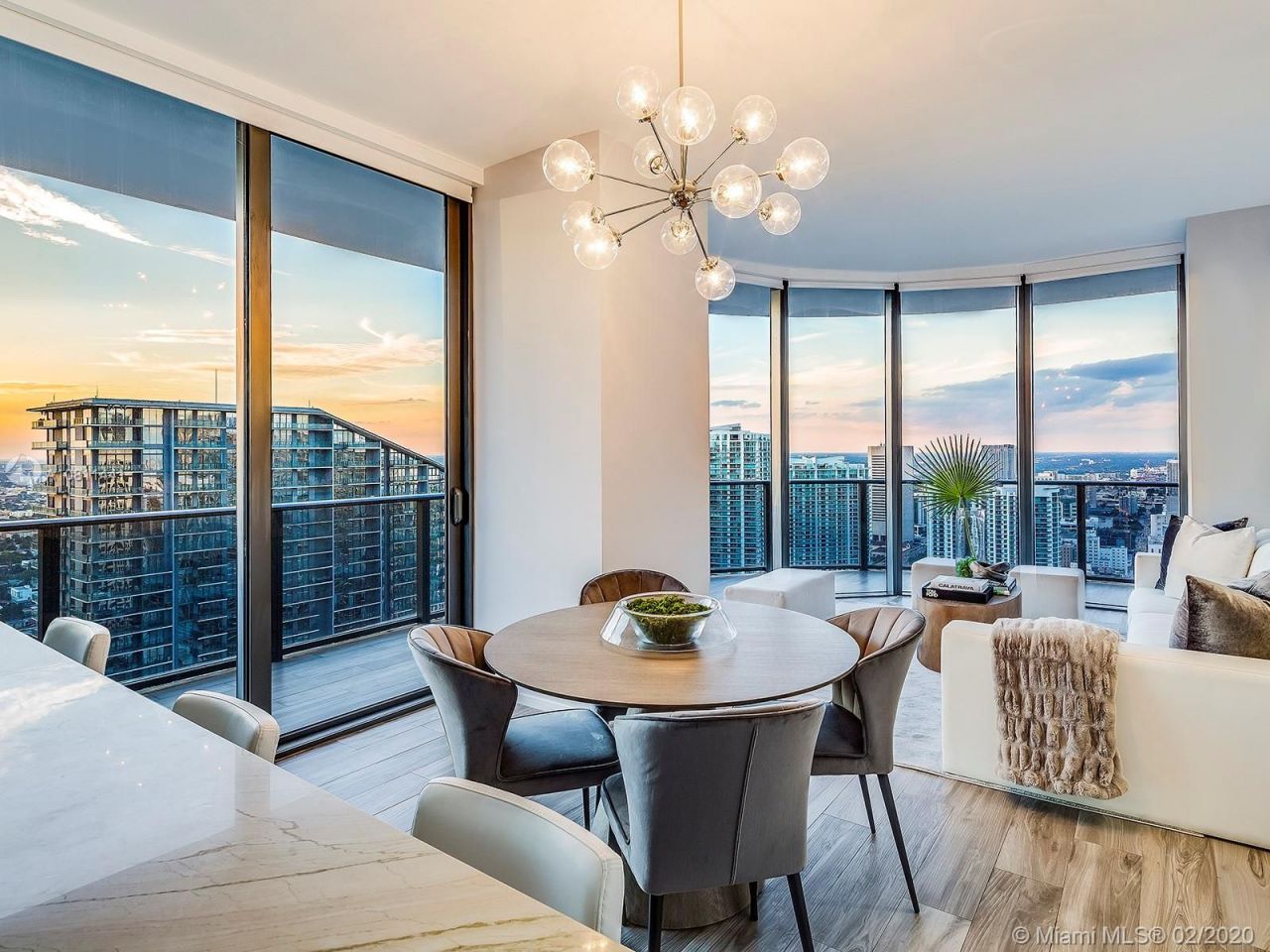 Квартира в Майами, США, 135 м² - фото 2