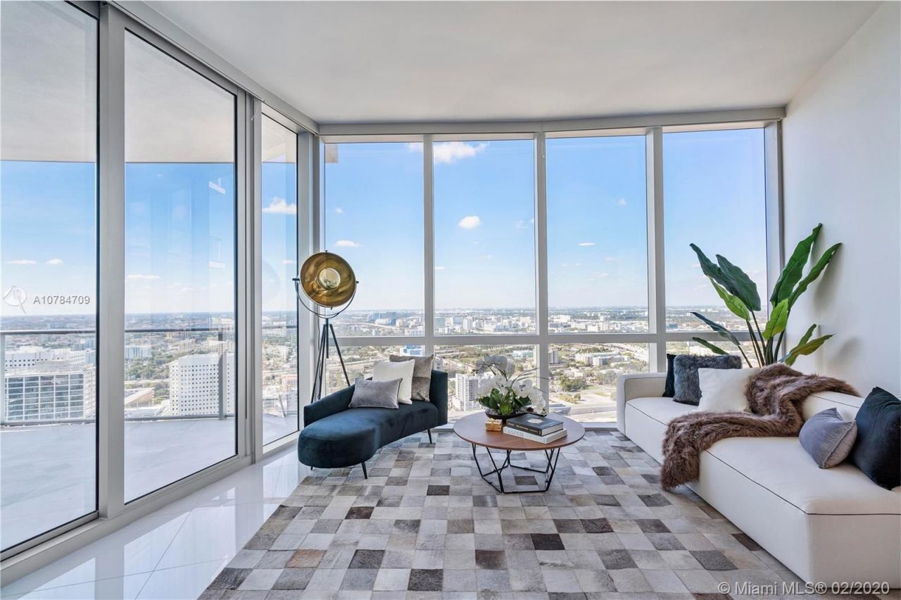 Квартира в Майами, США, 135 м² - фото 2