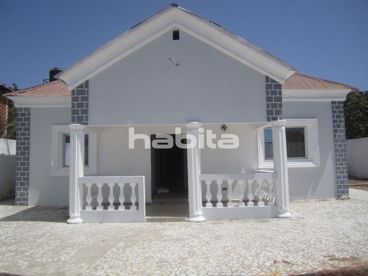 Дом Kerr Serign, Гамбия, 79 м2 - фото 1