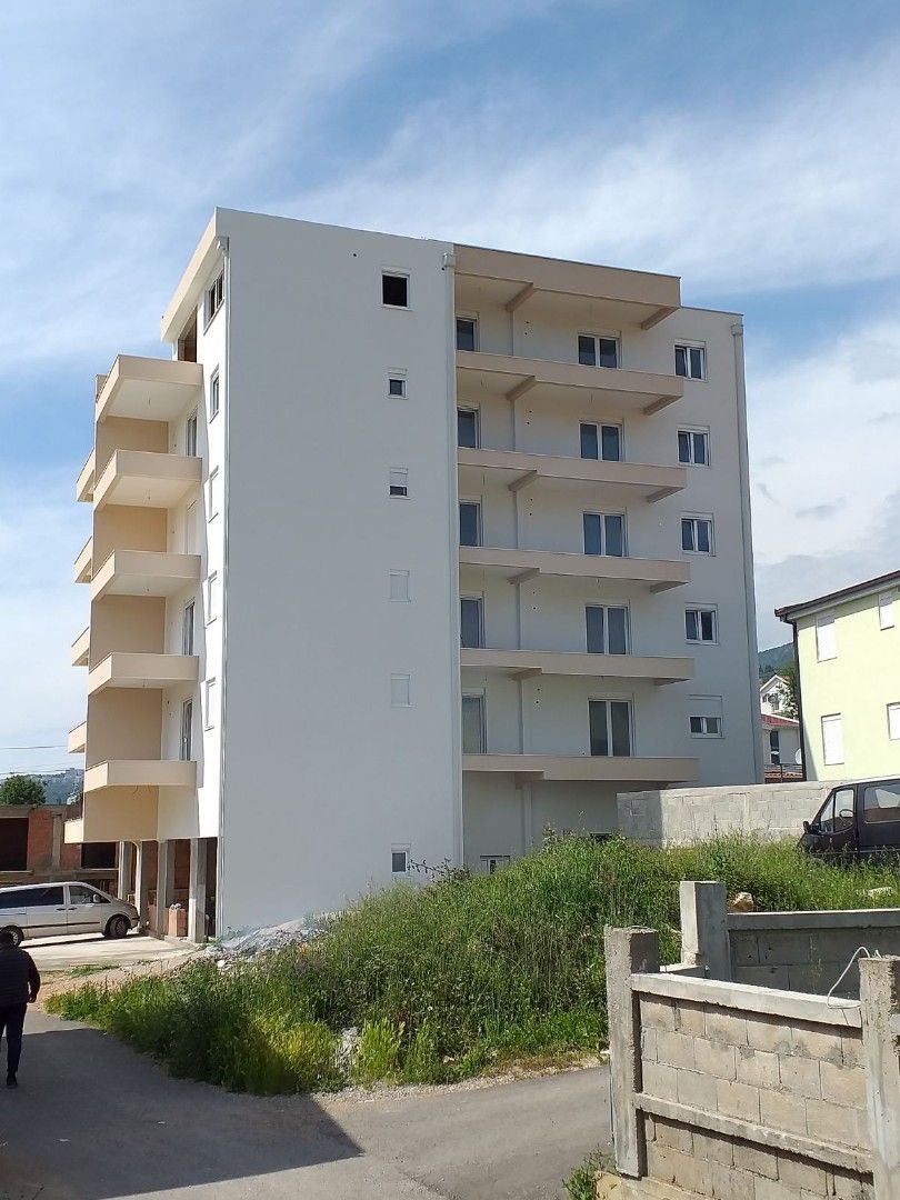 Квартира в Добра Воде, Черногория, 55 м2 - фото 1