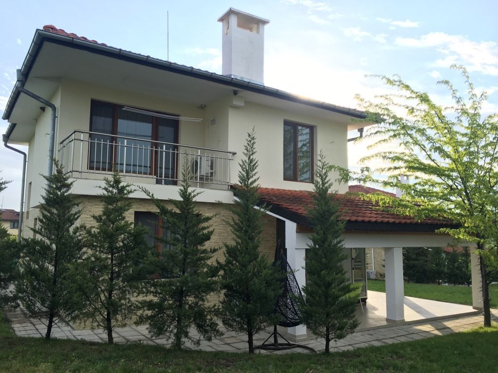Дом в Бургасе, Болгария, 205 м2 - фото 1