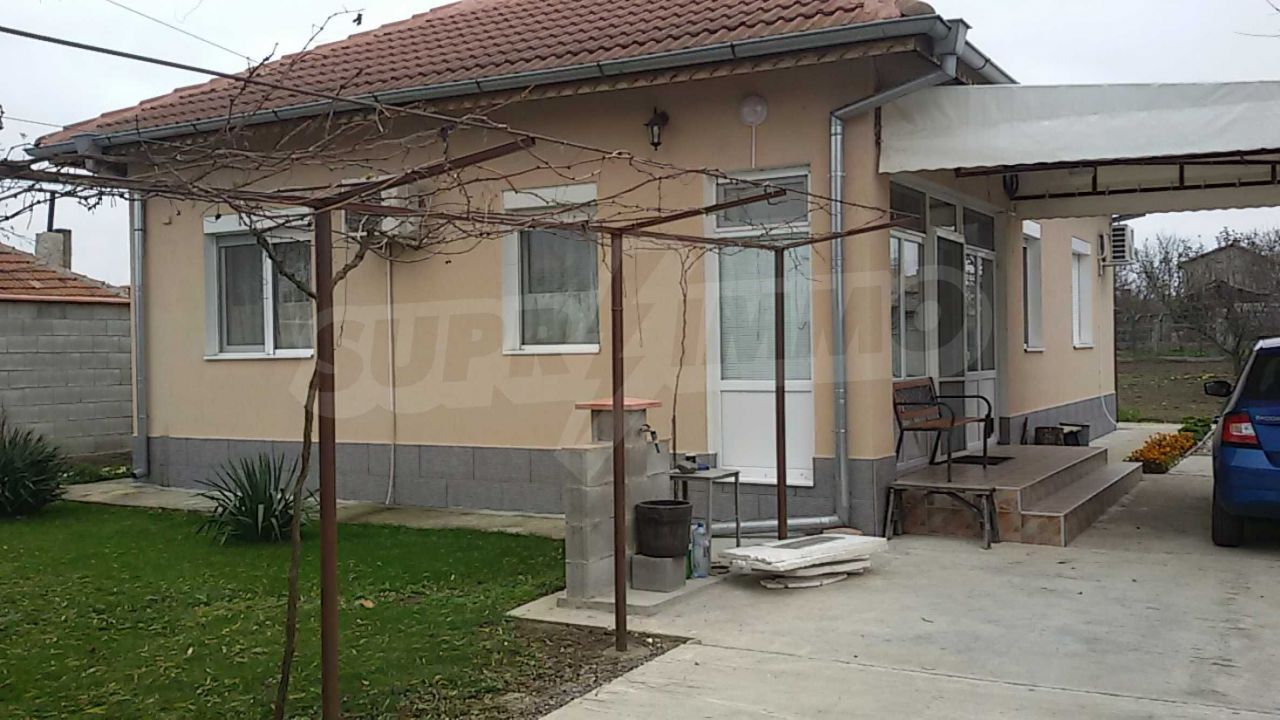 Дом в Добриче, Болгария, 100 м2 - фото 1