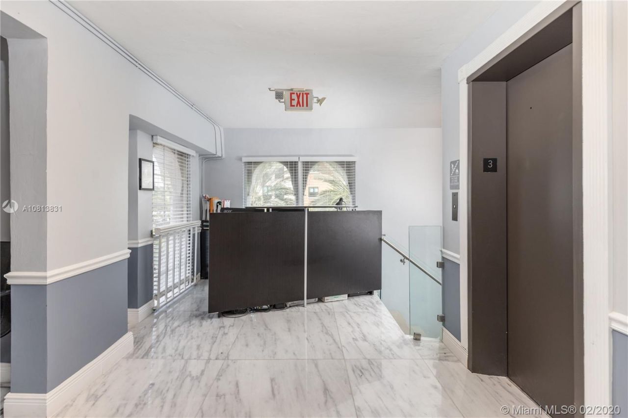 Офис в Майами, США, 1 400 м² - фото 16