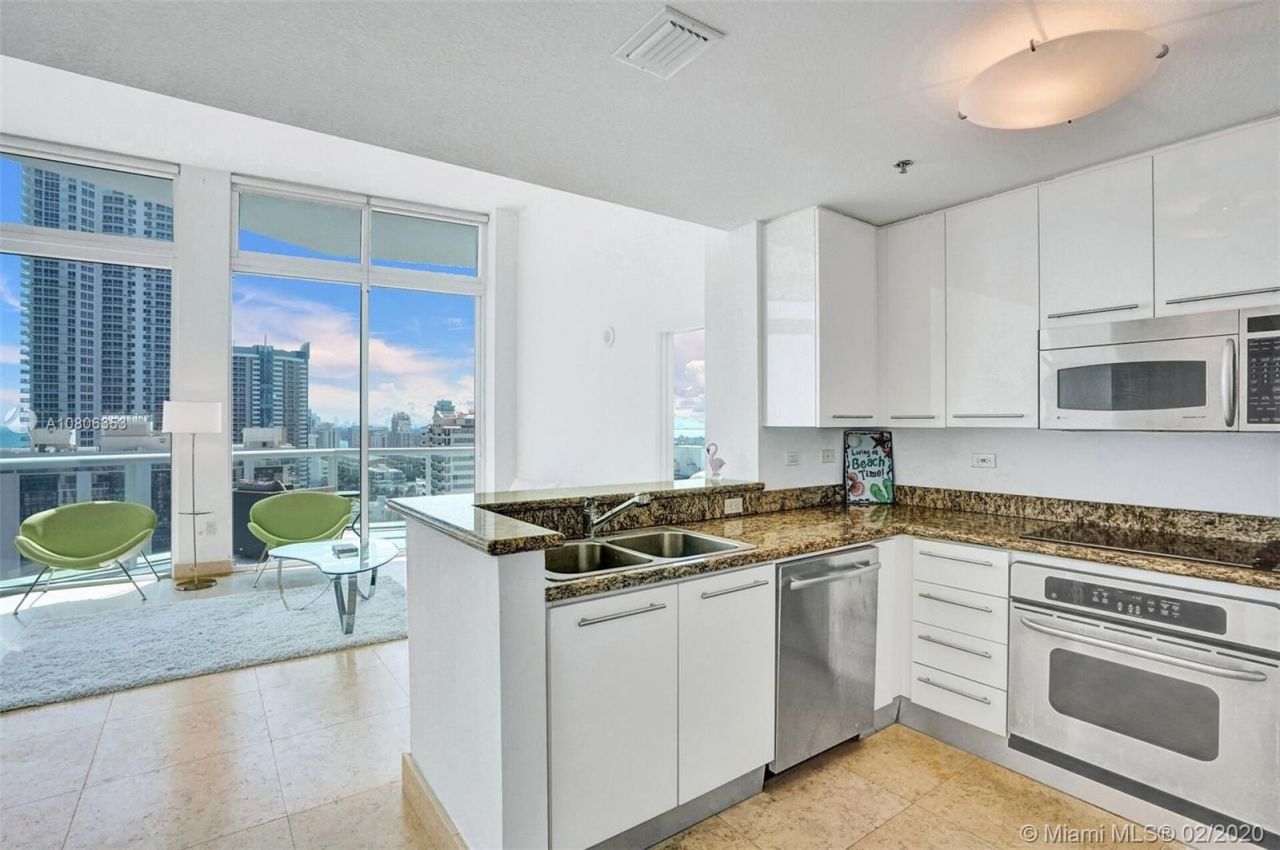 Квартира в Майами, США, 80 м² - фото 7