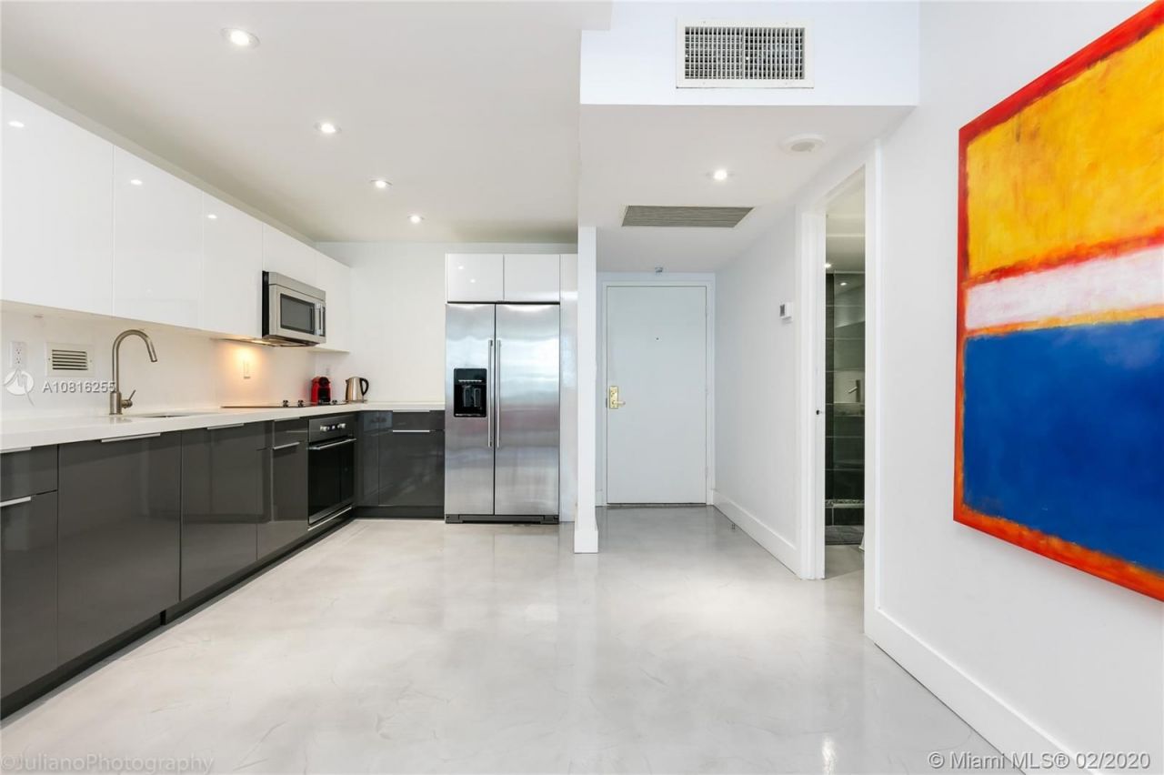 Квартира в Майами, США, 70 м² - фото 3