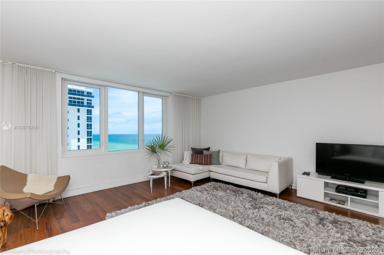 Квартира в Майами, США, 70 м² - фото 8