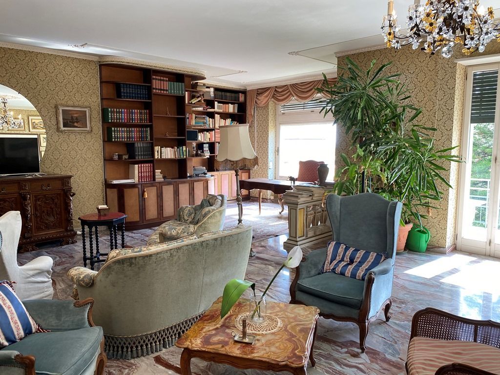 Апартаменты в Сан-Ремо, Италия, 216 м² - фото 7