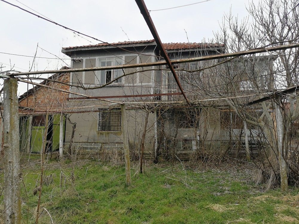 Дом в Бургасе, Болгария, 140 м2 - фото 1