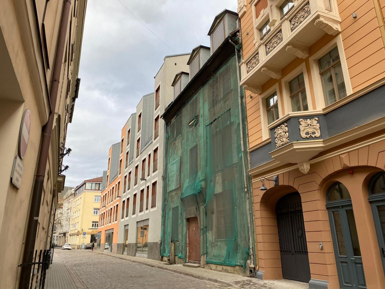 Дом под реконструкцию в Риге, Латвия, 1 313 м² - фото 1