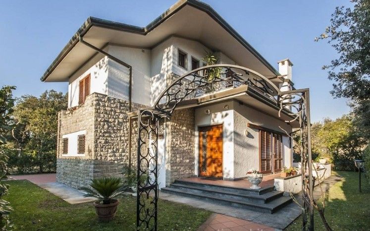 Дом в Рива-Лигуре, Италия, 315 м2 - фото 1