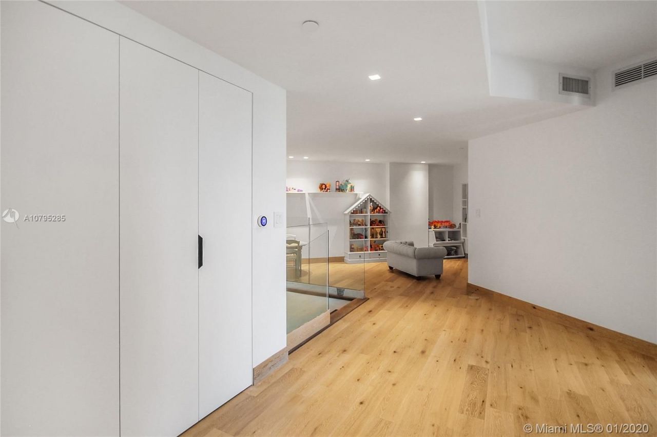 Квартира в Майами, США, 290 м² - фото 13