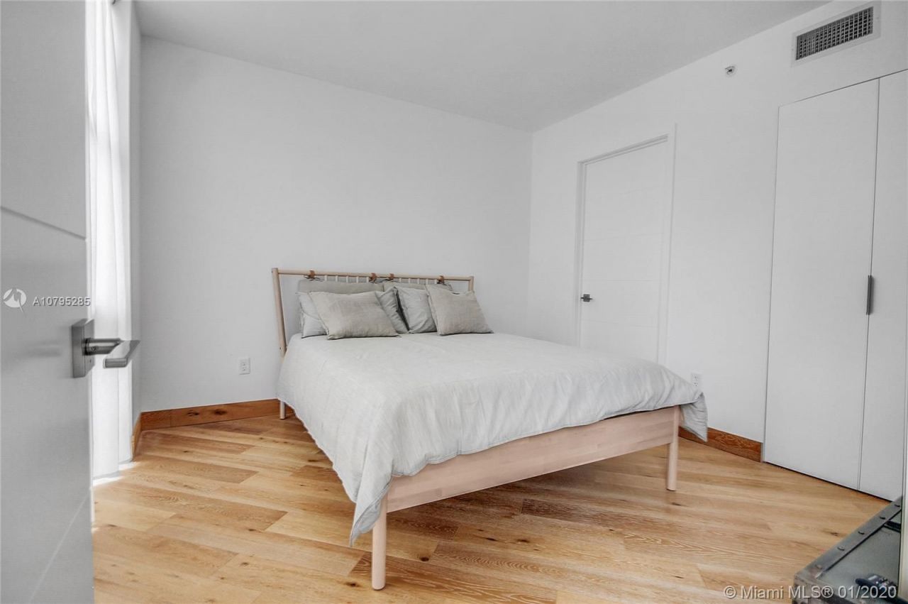 Квартира в Майами, США, 290 м² - фото 7