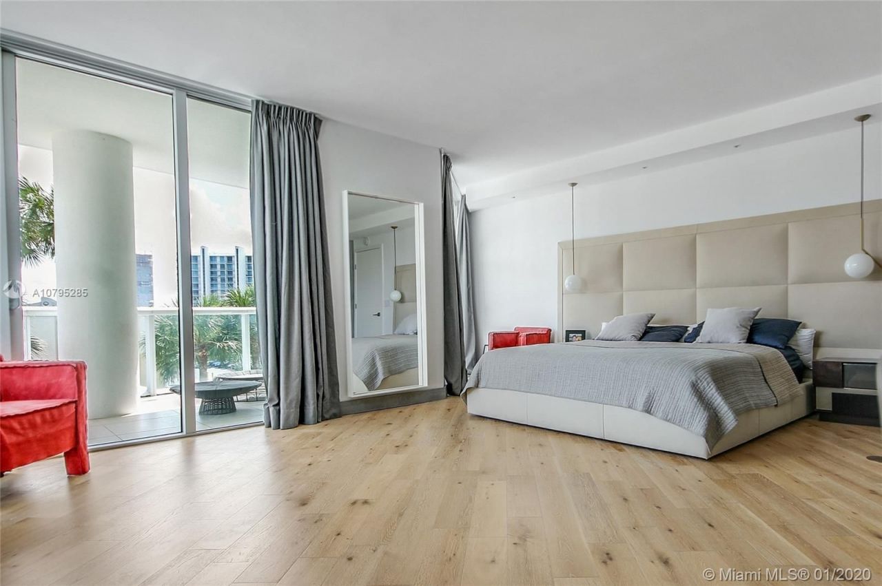 Квартира в Майами, США, 290 м² - фото 15