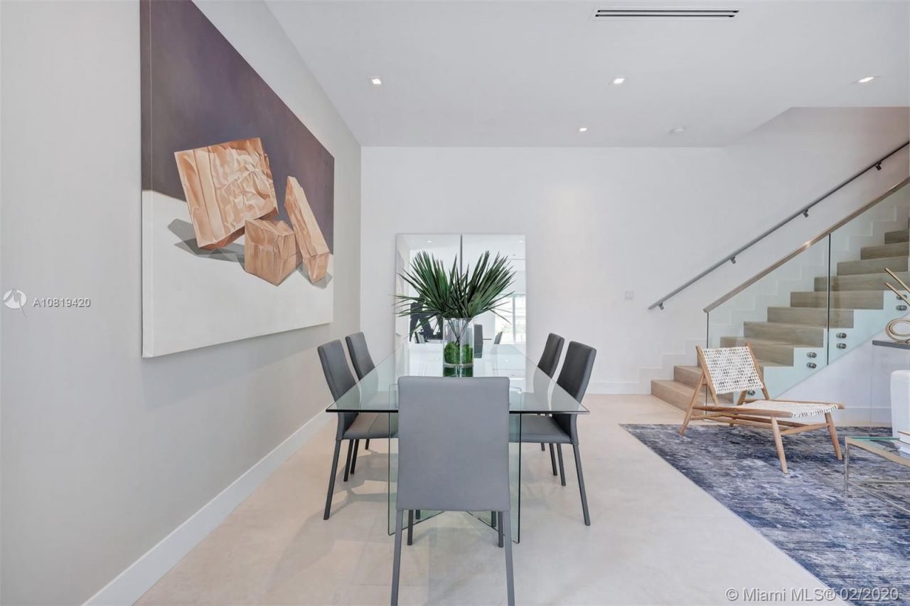 Таунхаус в Майами, США, 250 м² - фото 14