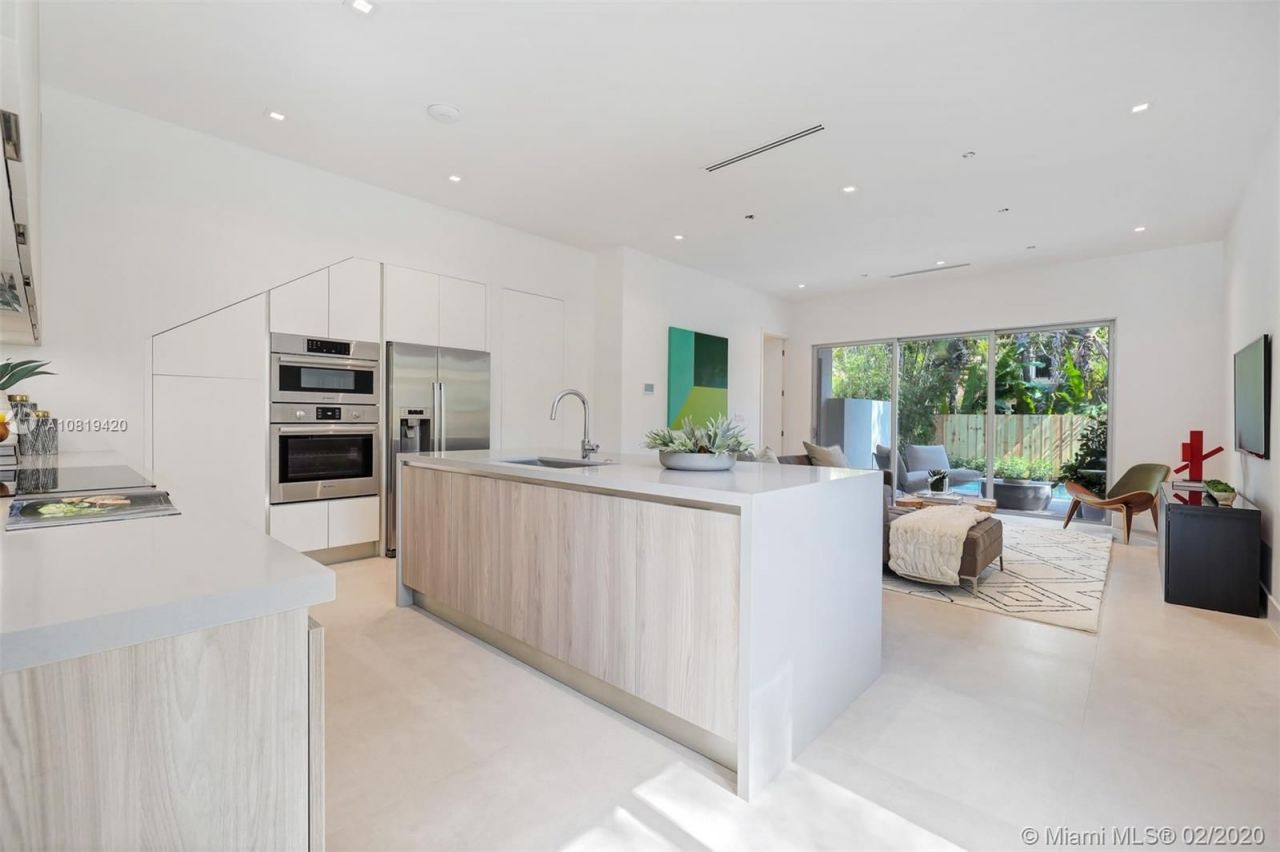 Таунхаус в Майами, США, 250 м² - фото 10