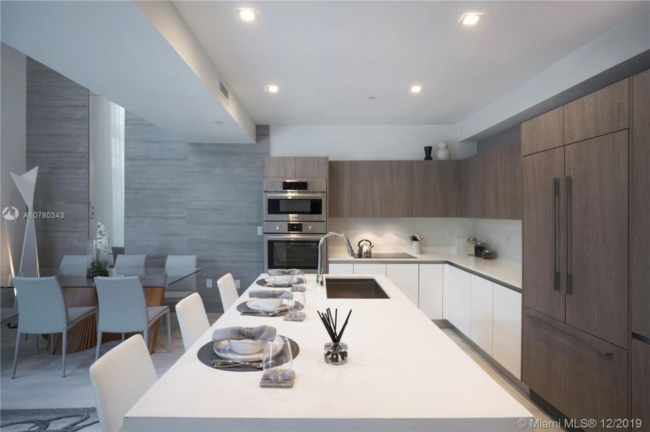 Таунхаус в Майами, США, 200 м² - фото 11