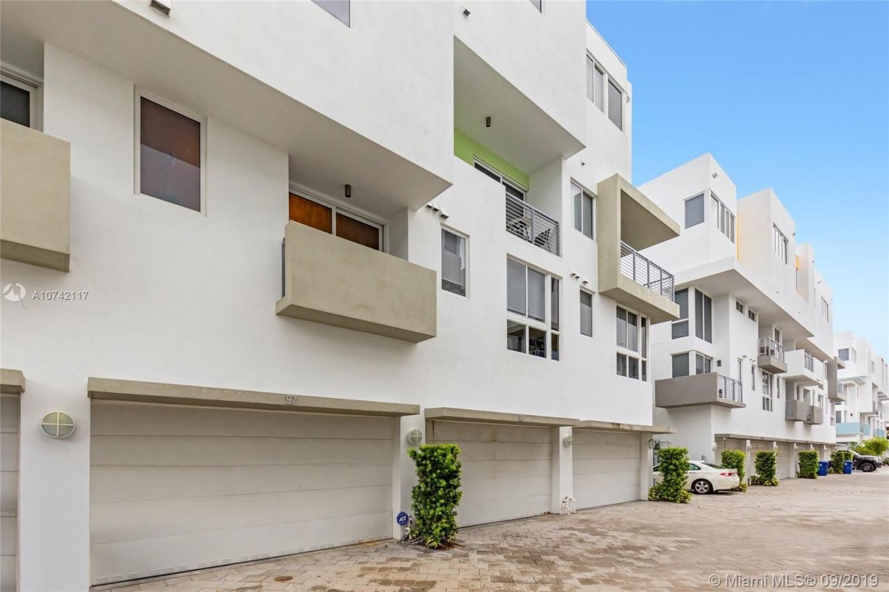 Таунхаус в Майами, США, 235 м² - фото 2