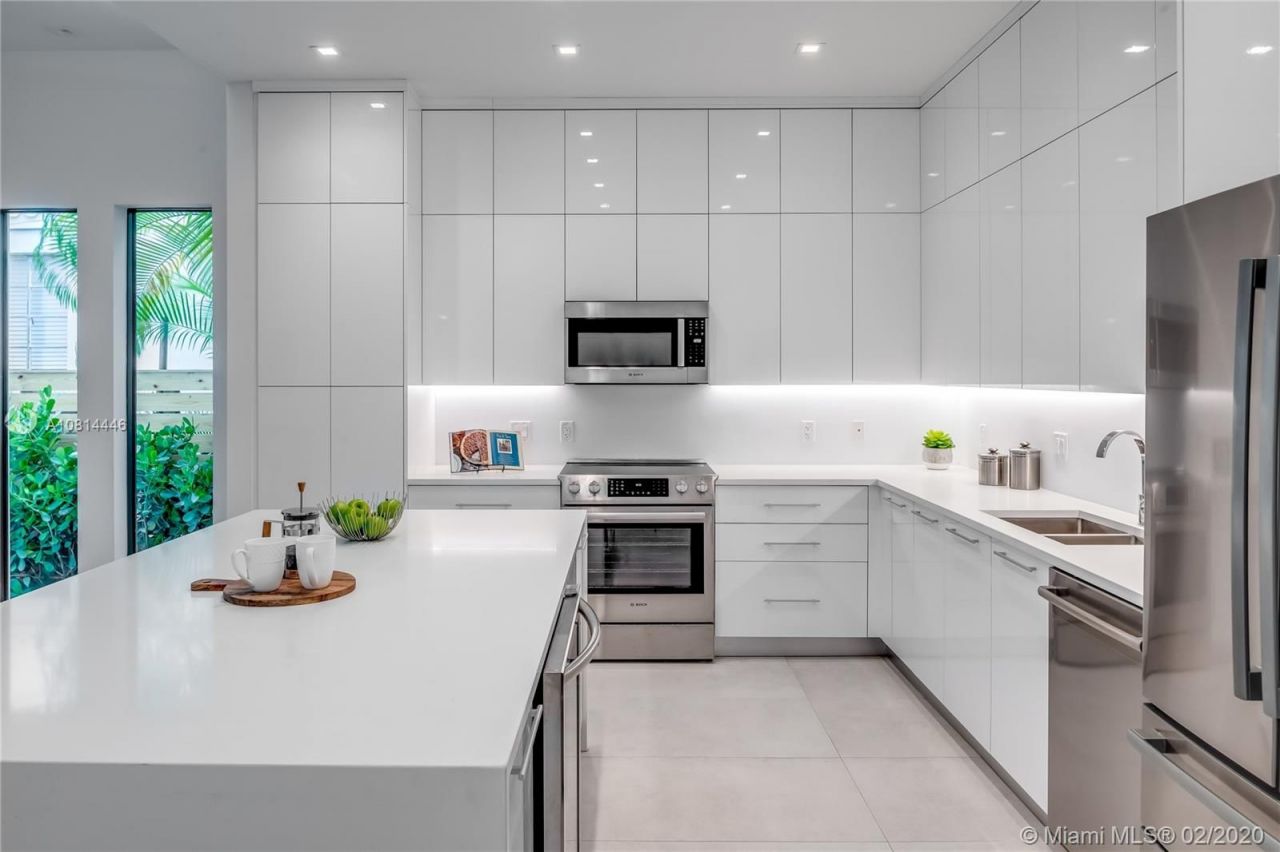 Таунхаус в Майами, США, 250 м² - фото 12