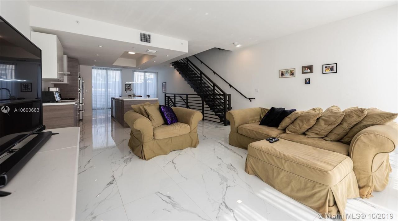 Таунхаус в Майами, США, 210 м² - фото 4