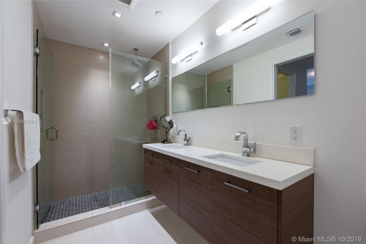 Таунхаус в Майами, США, 210 м² - фото 13