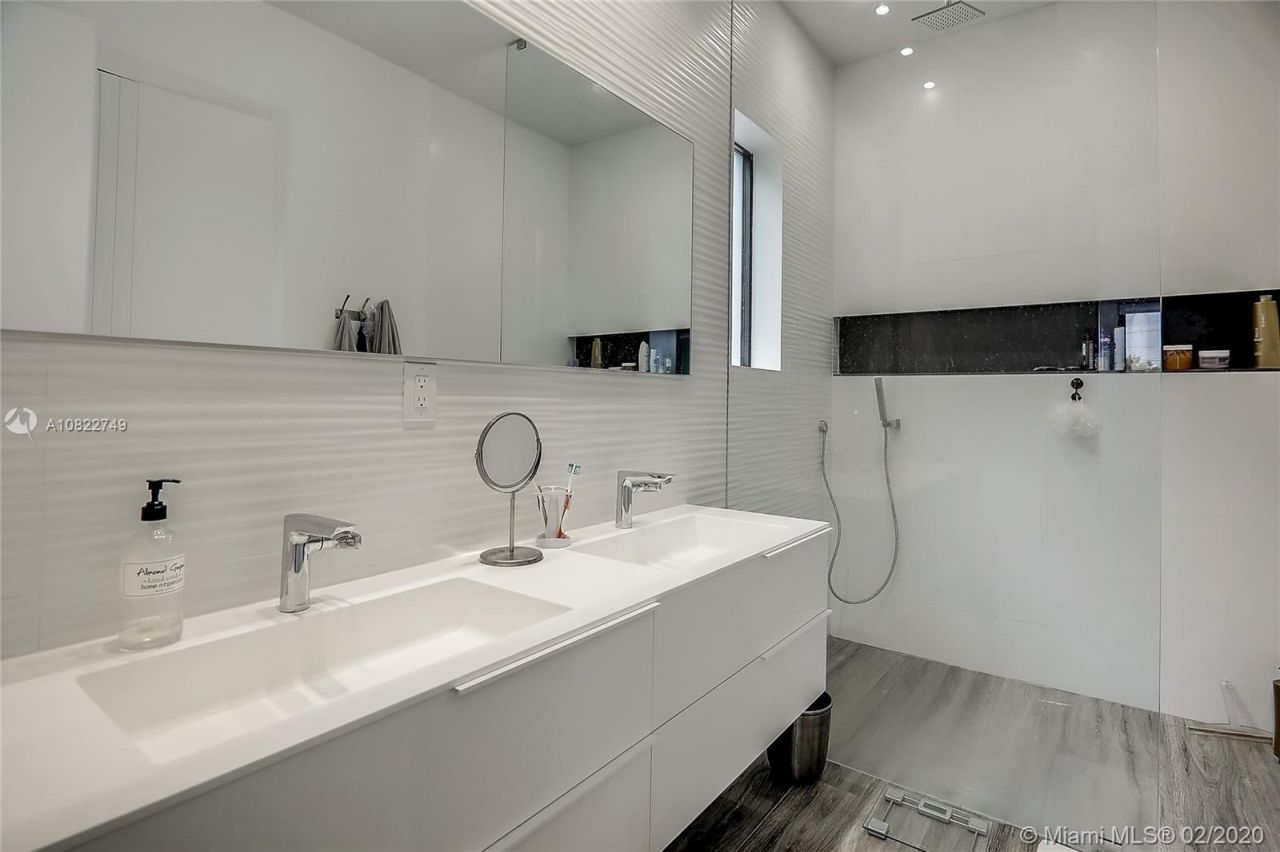 Таунхаус в Майами, США, 220 м² - фото 10