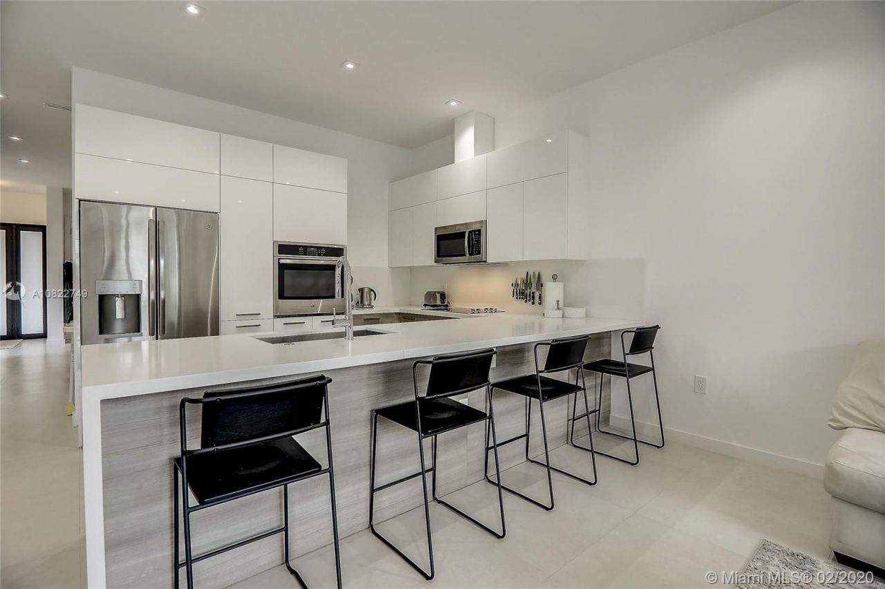 Таунхаус в Майами, США, 220 м² - фото 14