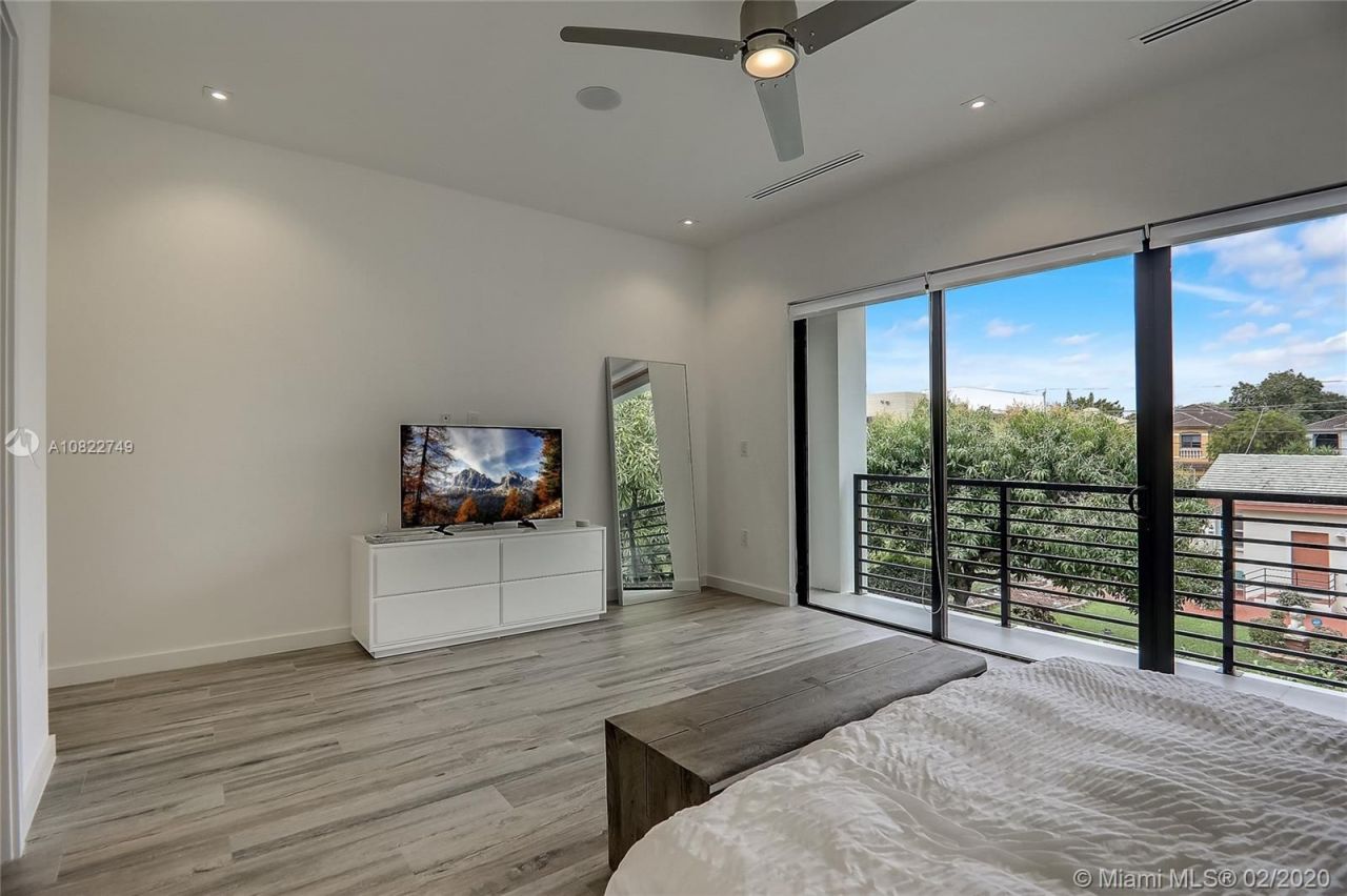 Таунхаус в Майами, США, 220 м² - фото 8