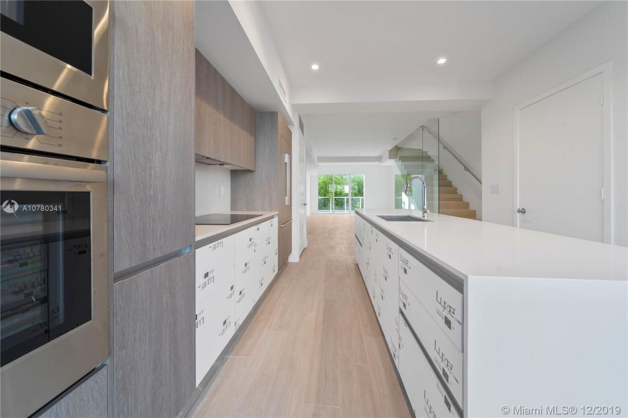 Таунхаус в Майами, США, 170 м² - фото 4