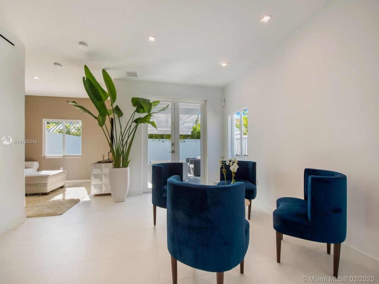 Таунхаус в Майами, США, 200 м² - фото 15