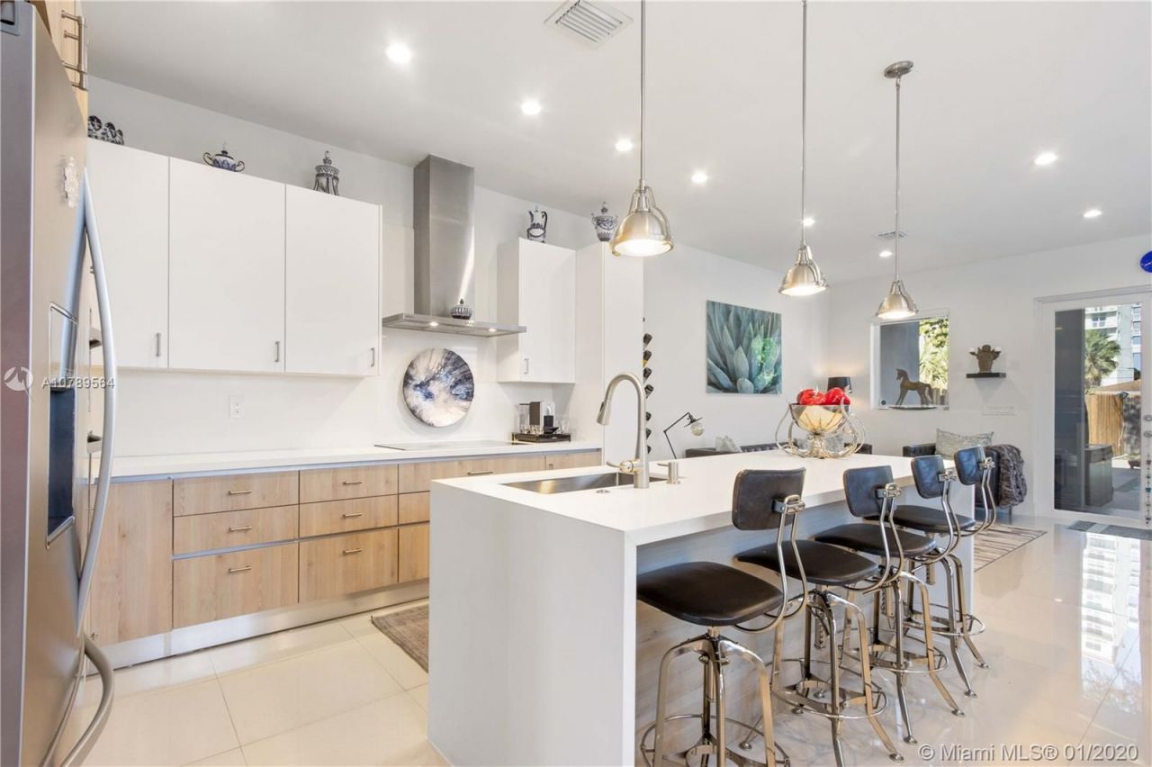 Таунхаус в Майами, США, 210 м² - фото 6